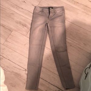 White House Black Market stretchy skinny jeans